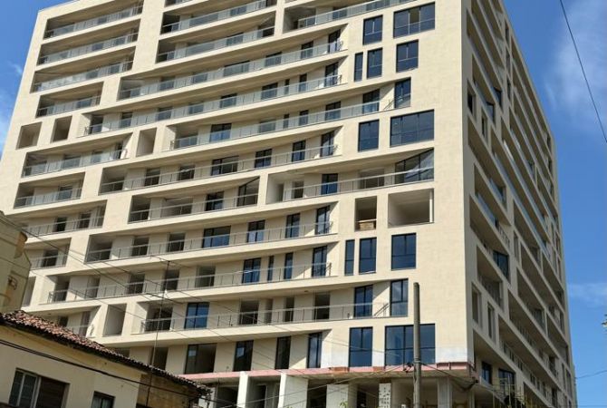 Shtepi ne shitje 3+1 ne Tirane - 320,000 Euro