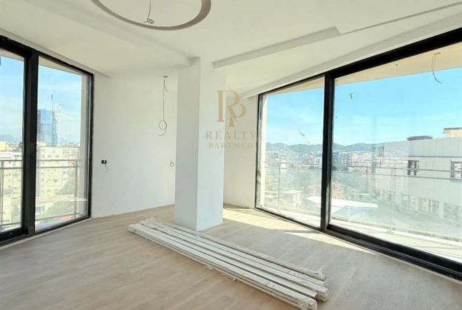 Shtepi ne shitje Apartament ne Tirane, 3+1, Mobilimi Bosh, pa mobiluar, Pagesa 320,000  Euro.