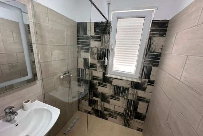 Shtepi me qera 1+1 ne Tirane - 550 Euro