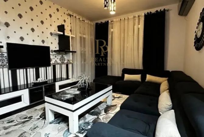 Shtepi me qera 3+1 ne Tirane - 700 Euro