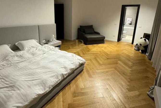 Shtepi ne shitje 3+1 ne Tirane - 1,200,000 Euro