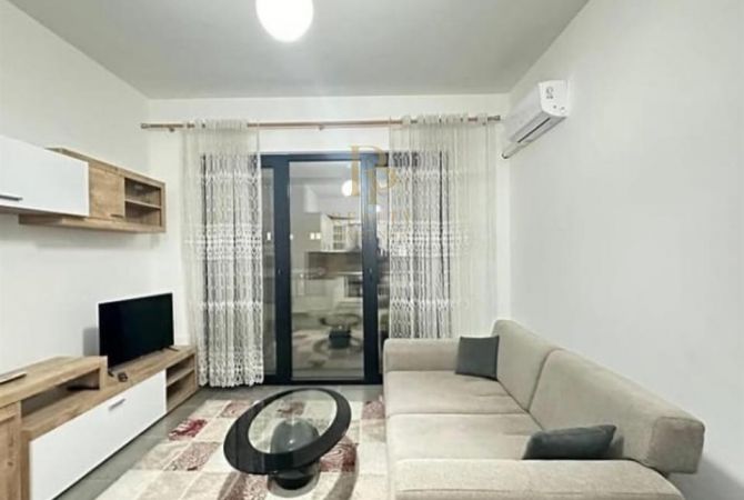 Shtepi me qera 1+1 ne Tirane - 600 Euro