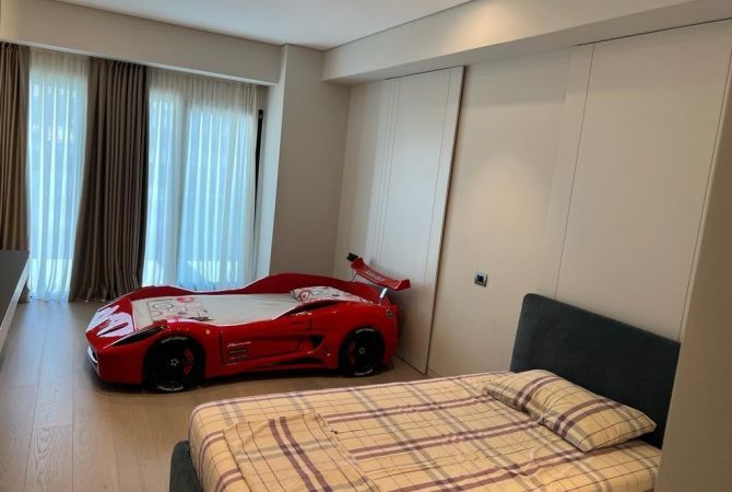 Shtepi ne shitje Duplex(shtepi me 2 kate) ne Tirane, 3+1, Mobilimi E mobiluar, Pagesa 850,000  Euro.