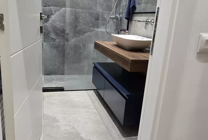 Shtepi me qera Apartament ne Tirane, 1+1, Mobilimi E mobiluar, Pagesa 800  Euro.