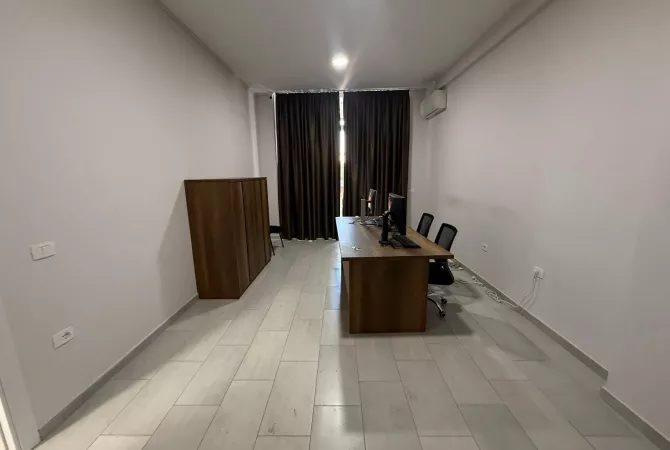 🔑Apartament 1+1 me Qira per Zyra – prane Square 21 ./