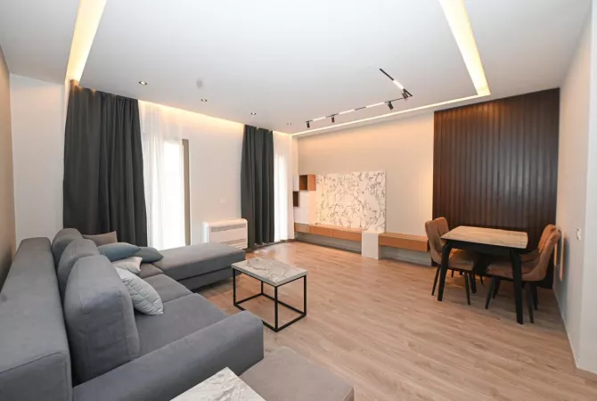 Shtepi me qera Apartament ne Tirane, 2+1, Mobilimi E mobiluar, Pagesa 1,300  Euro.