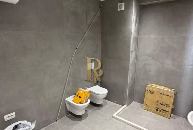 Shtepi ne shitje 3+1 ne Tirane - 300,000 Euro