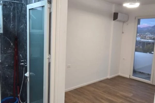 Shtepi ne shitje 2+1 ne Tirane - 218,000 Euro