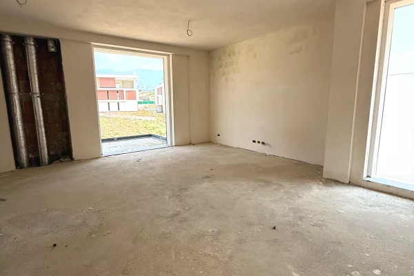 Shtepi ne shitje 2+1 ne Tirane - 288,000 Euro