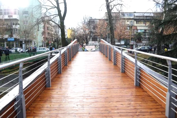 Ambient biznesi ne shitje 1+1 ne Tirane - 35,000 Euro