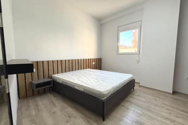 Shtepi me qera 1+1 ne Tirane - 650 Euro