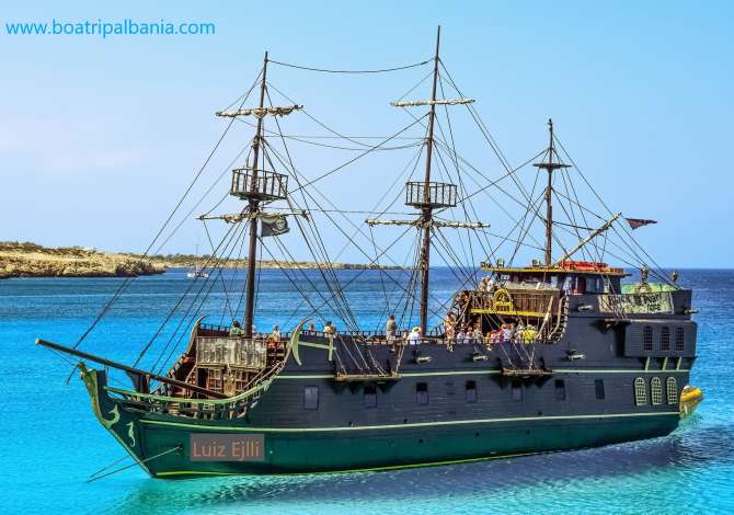 Udhetim me anije turistike ne Vlore dhe ne Sazan