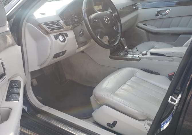 Makina ne shitje ne Tirane - 8,400 Euro
