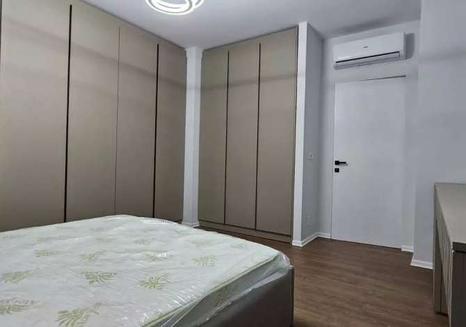 Shtepi ne shitje Apartament ne Tirane, 2+1, Mobilimi E mobiluar, Pagesa 275,000  Euro.