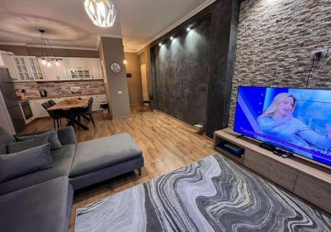 Shtepi ne shitje 2+1 ne Tirane - 230,000 Euro