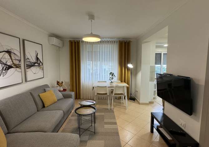Shtepi me qera 1+1 ne Tirane - 575 Euro