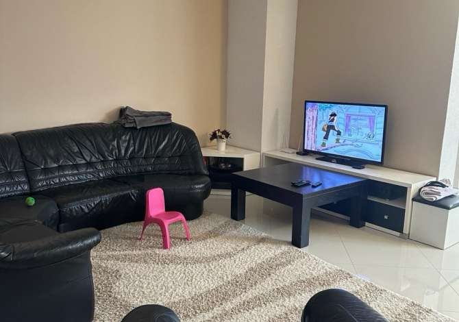 Shtepi me qera 3+1 ne Tirane - 700 Euro