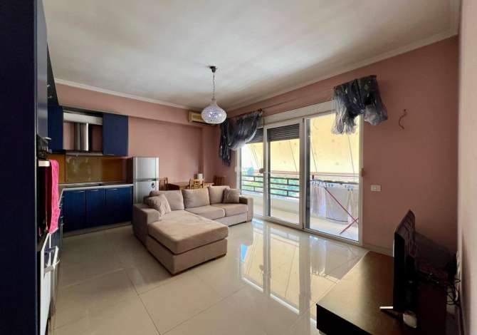 Jap me qera 2+1 perballe Kupoles te Zogu i Zi