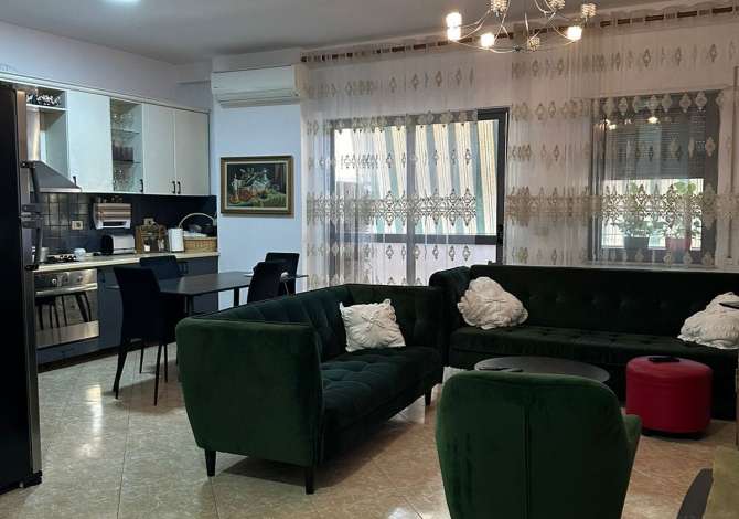 Shtepi me qera 2+1 ne Tirane - 750 Euro