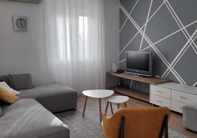 Shtepi me qera 2+1 ne Tirane - 750 Euro
