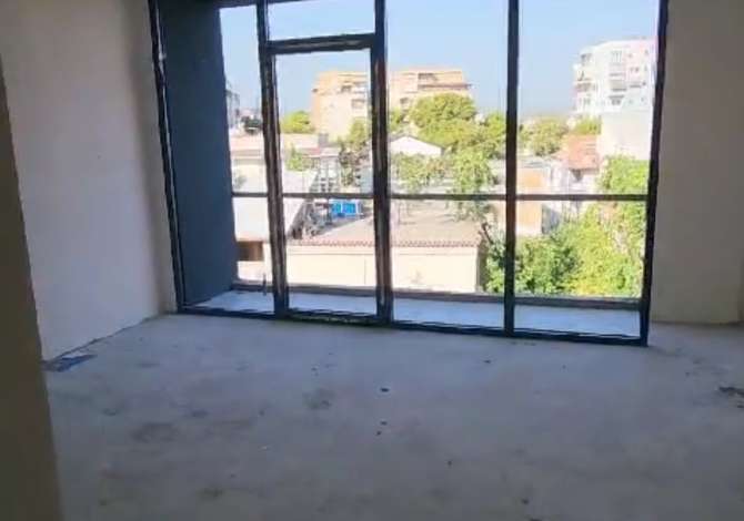Shtepi ne shitje 2+1 ne Tirane - 156,000 Euro