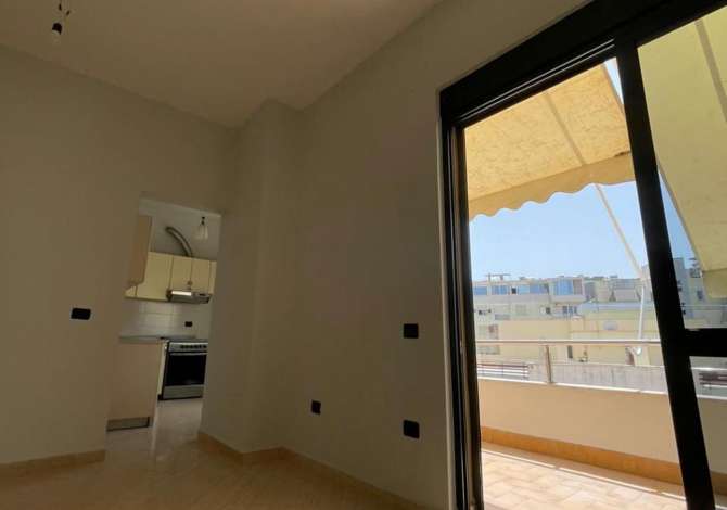 Shtepi me qera 3+1 ne Tirane - 600 Euro