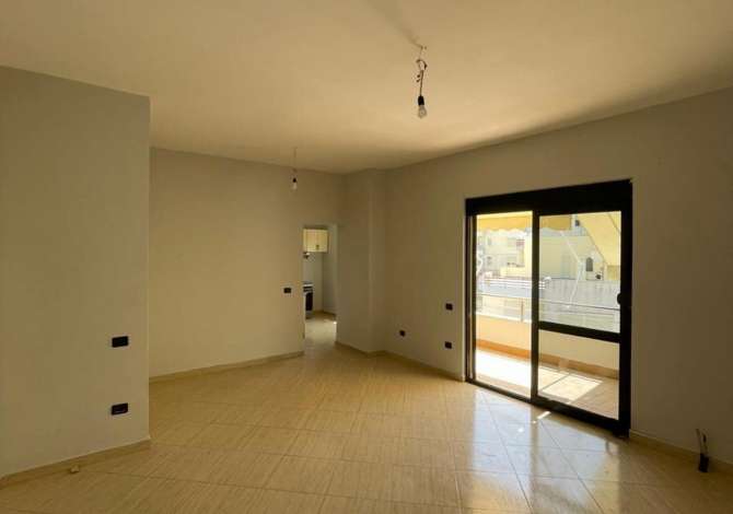 Shtepi me qera 3+1 ne Tirane - 600 Euro