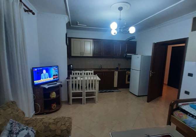 Shtepi me qera 1+1 ne Tirane - 470 Euro