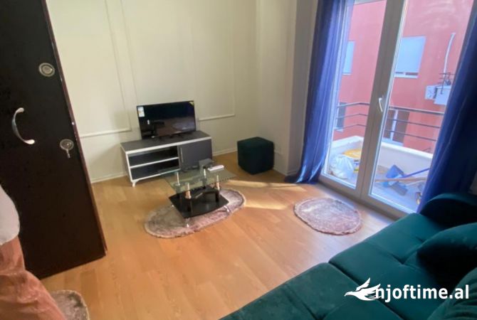 Shtepi me qera 1+1 ne Tirane - 500 Euro