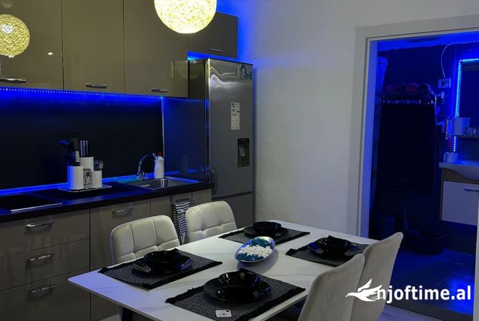 Shtepi me qera Shtepi Private ne Tirane, 1+1, Mobilimi E mobiluar, Pagesa 600  Euro.