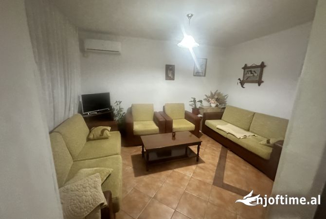 Shtepi ne shitje 1+1 ne Tirane - 120,000 Euro