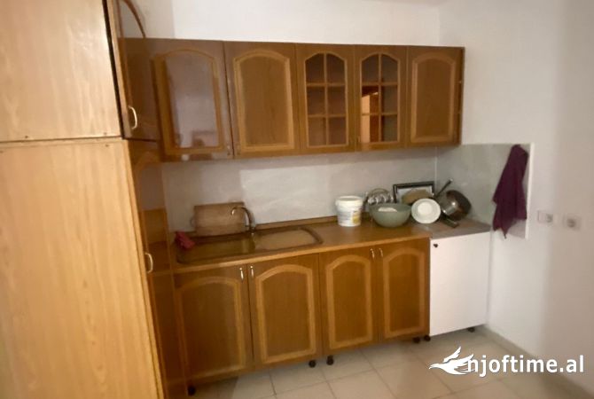 Casa in affitto 3+1 a Tirana - 350 Euro