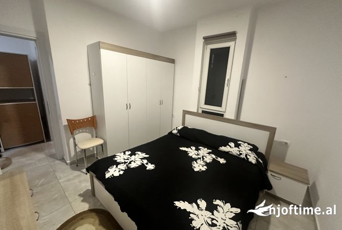 Shtepi me qera 1+1 ne Tirane - 460 Euro