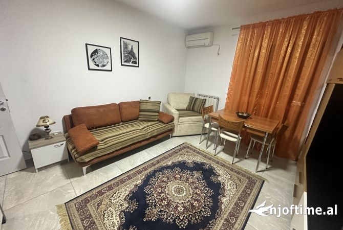 Shtepi me qera 1+1 ne Tirane - 460 Euro