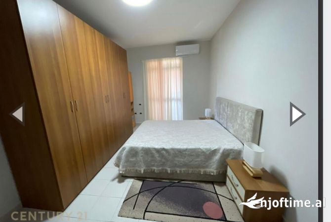 Shtepi me qera Apartament ne Tirane, 2+1, Mobilimi E mobiluar, Pagesa 800  Euro.