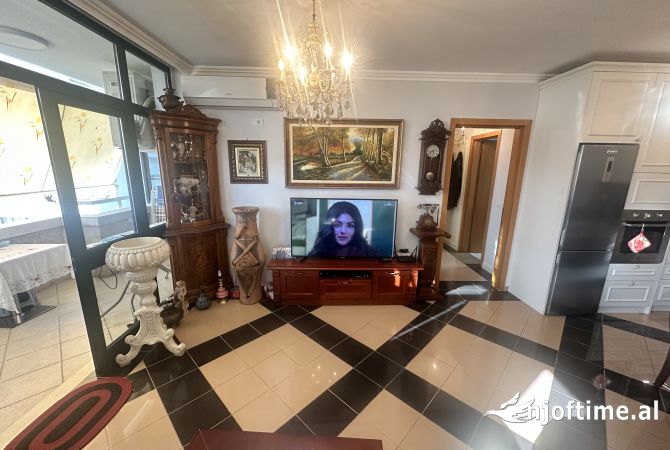 Shtepi ne shitje 2+1 ne Tirane - 305,000 Euro