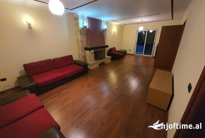 Ambient biznesi me qera 7+1 ne Tirane - 2,000 Euro