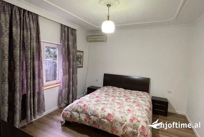 Shtepi me qera 2+1 ne Tirane - 600 Euro
