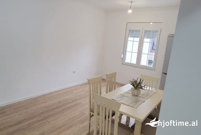 Shtepi ne shitje 1+1 ne Tirane - 135,000 Euro