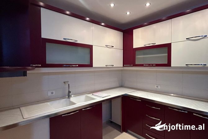 Shtepi ne shitje 2+1 ne Tirane - 128,500 Euro