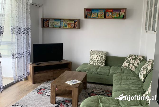 Shtepi me qera 1+1 ne Tirane - 330 Euro