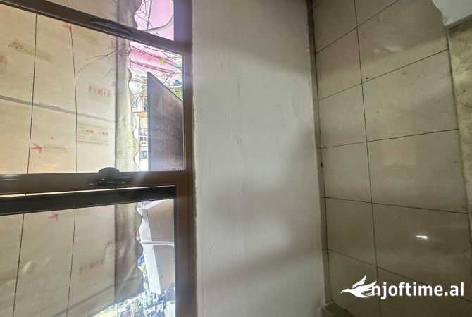 JEPET ME QERA APARTAMENT 2+1 PER BIZNES TE 21 DHJETORI