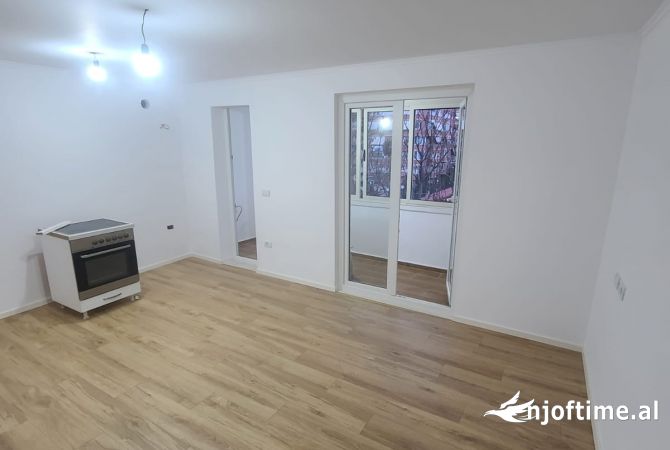 Shtepi ne shitje 1+1 ne Tirane - 120,000 Euro