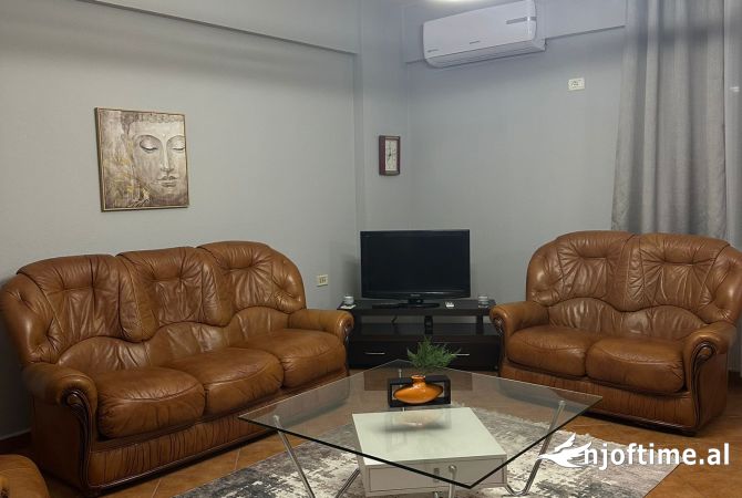 Shtepi me qera 2+1 ne Tirane - 550 Euro