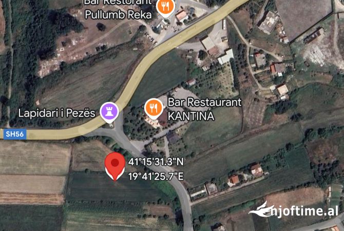Truall ose Toke  ne Tirane - 120,000 Euro