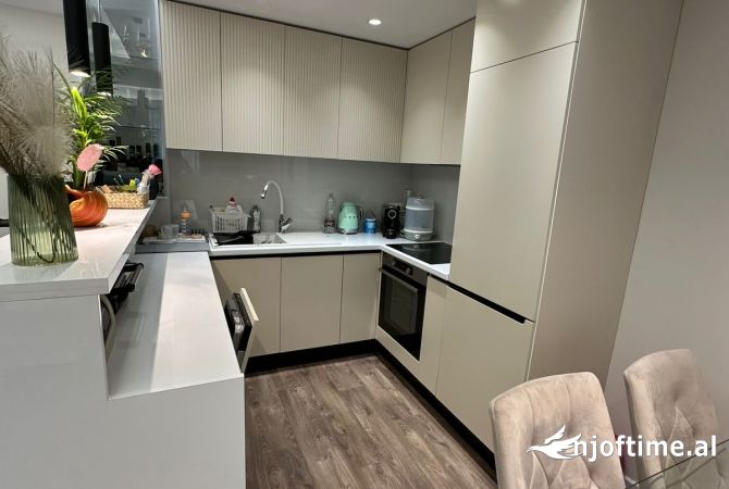 Shtepi ne shitje 2+1 ne Tirane - 190,000 Euro