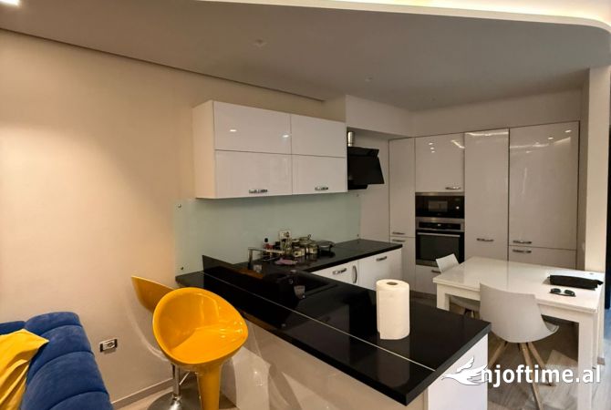 Shtepi ne shitje 2+1 ne Tirane - 175,000 Euro