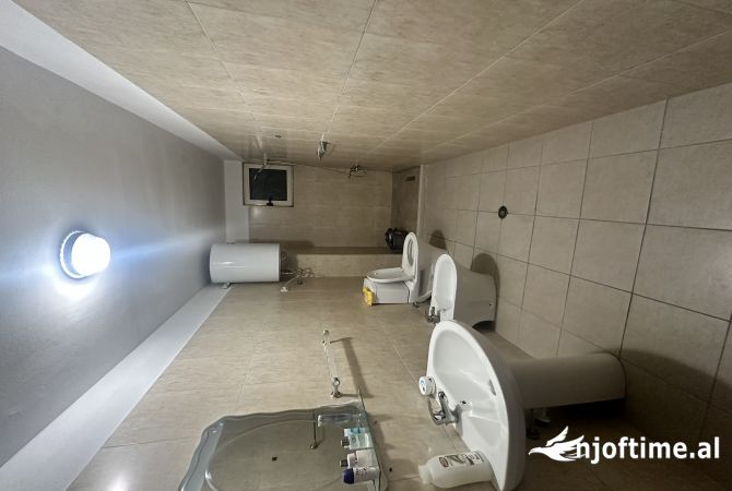 Shtepi me qera Apartament ne Tirane, 2+1, Mobilimi E mobiluar, Pagesa 630  Euro.