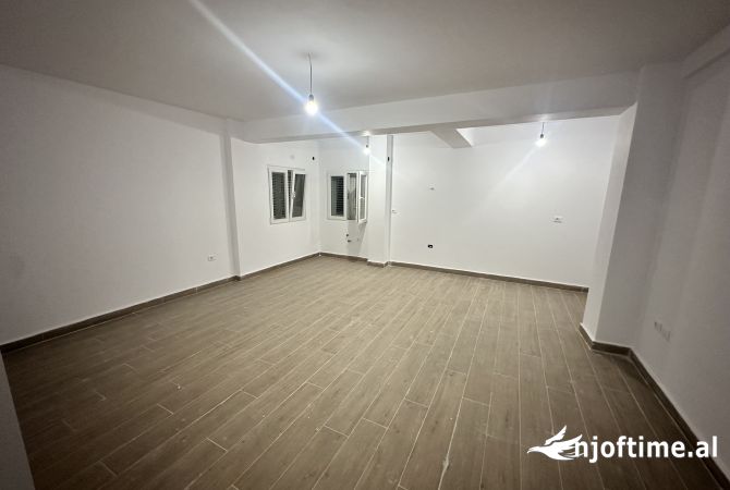 Shtepi ne shitje 1+1 ne Tirane - 129,000 Euro
