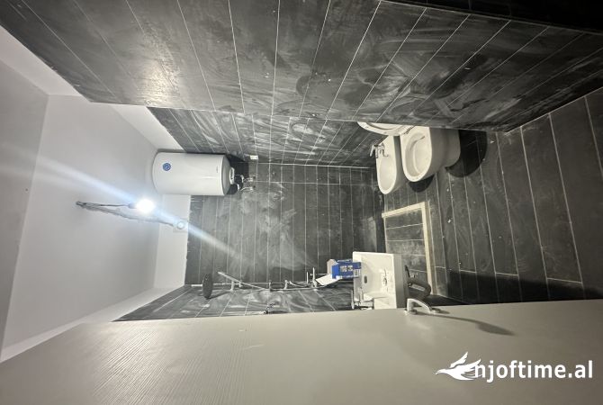 Shtepi ne shitje 1+1 ne Tirane - 129,000 Euro